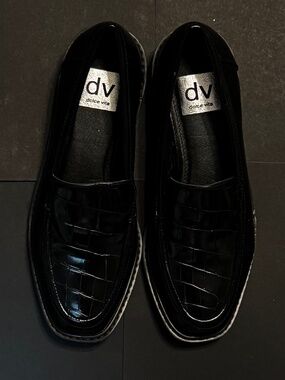 dv by Dolce Vita Black Loafers Woman, Size 5.5 Like New